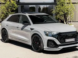 Grijs Nieuw 2025 Audi Q8 SUV | € 169.495