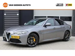 Grijs Gebruikt 2017 Alfa Romeo Giulia Veloce Sedan | € 28.295 (Eerlijke prijs)
