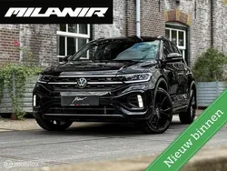 Zwart Gebruikt 2024 VW T-Roc Beats SUV | € 38.990 (Duur)