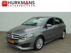 Grijs Gebruikt 2014 Mercedes B180 MPV | € 11.777 (Eerlijke prijs)