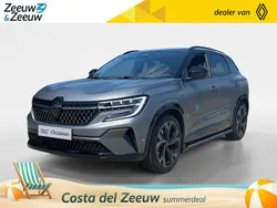 Gris schiste satin (donker grijs) Gebruikt 2025 Renault Austral Iconic Esprit Alpine SUV | € 46.935