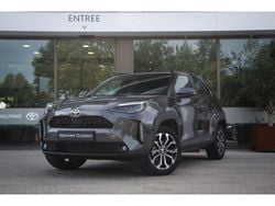 Grijs Gebruikt 2025 Toyota Yaris Cross SUV | € 30.900 (Eerlijke prijs)