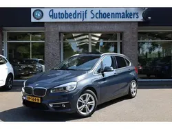 Grijs, metallic lak Gebruikt 2015 BMW 225 Active Tourer Comfort Edition MPV | € 14.945 (Iets duurder)
