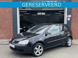 Zwart Gebruikt 2005 VW Golf IV Hatchback | € 2.999 (Iets duurder)