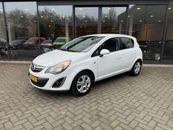 Wit Gebruikt 2013 Opel Corsa Hatchback | € 5.250 (Eerlijke prijs)