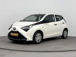 Wit Gebruikt 2020 Toyota Aygo Hatchback | € 8.800 (Goede deal)