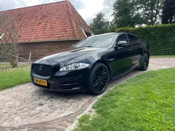 Zwart, metallic lak Gebruikt 2013 Jaguar XJ Luxury Sedan | € 18.950