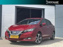 Magnetic red Gebruikt 2020 Nissan Leaf Tekna Hatchback | € 12.900 (Goede deal)
