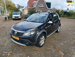 Grijs Gebruikt 2012 Dacia Sandero Stepway Hatchback | € 4.995 (Goede deal)