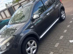 Zwart Gebruikt 2012 Dacia Sandero Stepway Hatchback | € 3.500 (Iets duurder)