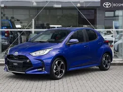 Blauw Nieuw 2025 Toyota Yaris Hybrid Executive Hatchback | € 34.695 (Eerlijke prijs)