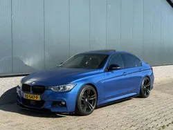 Blauw Gebruikt 2013 BMW 330 Executive Sedan | € 18.999 (Duur)