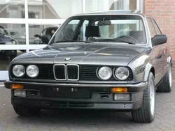 Grijs Gebruikt 1986 BMW 325 M Sport | € 37.500