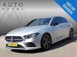 Grijs, metallic lak Gebruikt 2022 Mercedes A180 Business Hatchback | € 26.995 (Eerlijke prijs)
