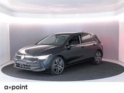 Zwart Gebruikt 2025 VW Golf VIII Edition Hatchback | € 36.949 (Eerlijke prijs)