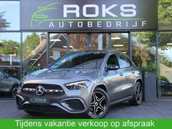 Grijs Gebruikt 2024 Mercedes GLA180 AMG line SUV | € 47.850 (Super prijs)