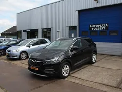 Zwart Gebruikt 2018 Opel Grandland X Business SUV | € 11.900 (Eerlijke prijs)