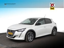 Wit Gebruikt 2022 Peugeot e-208 Allure Hatchback | € 15.249 (Super prijs)