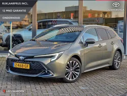 Groen Gebruikt 2024 Toyota Corolla Hybrid Stationwagen | € 31.450