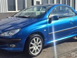 Blauw Gebruikt 2002 Peugeot 206 CC Cabriolet | € 999 (Eerlijke prijs)