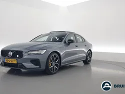 Grijs Gebruikt 2024 Volvo S60 Sedan | € 57.900