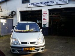 Grijs Gebruikt 2001 Renault Scénic Expression MPV | € 1.250 (Eerlijke prijs)