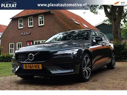 Grijs Gebruikt 2021 Volvo V60 Momentum Stationwagen | € 22.945 (Goede deal)