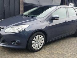 Blauw Gebruikt 2013 Ford Focus Titanium Stationwagen | € 2.795 (Eerlijke prijs)