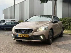 Gebruikt 2014 Volvo V40 CC Momentum Stationwagen | € 9.000 (Super prijs)