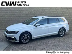 Wit Gebruikt 2021 VW Passat Business Stationwagen | € 20.400 (Goede deal)