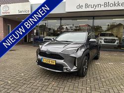 Grijs Gebruikt 2024 Toyota Yaris Cross X-plore SUV | € 28.999 (Duur)