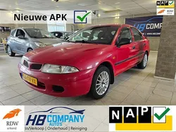 Rood Gebruikt 2000 Mitsubishi Carisma Hatchback | € 950