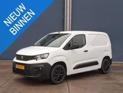 Bestelauto Gebruikt 2022 Peugeot Partner Premium MPV | € 10.250 (Super prijs)