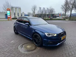 Blauw Gebruikt 2014 Audi A3 S-Line Hatchback | € 11.500