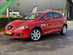 Rood Gebruikt 2008 Seat Leon Hatchback | € 4.250 (Eerlijke prijs)