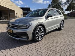 Grijs Gebruikt 2018 VW Tiguan Highline SUV | € 28.945 (Iets duurder)