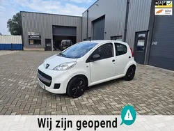 Wit Gebruikt 2011 Peugeot 107 Hatchback | € 2.650 (Eerlijke prijs)