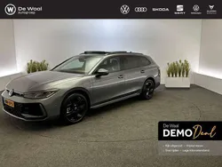 Diabis grey Gebruikt 2025 VW Passat R-line Edition Stationwagen | € 52.800