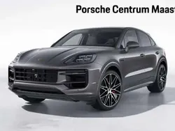 Kwartsiet grijs metallic Nieuw 2024 Porsche Cayenne S E-Hybrid SUV | € 177.269 (Eerlijke prijs)