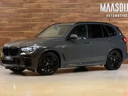 Grijs, metallic lak Gebruikt 2021 BMW X5 M Sport SUV | € 67.740 (Eerlijke prijs)