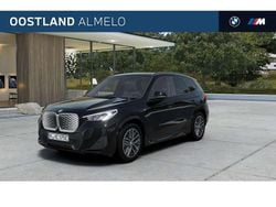 Zwart Nieuw 2025 BMW iX1 M Sport SUV | € 56.144 (Super prijs)