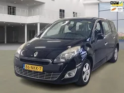 Zwart Gebruikt 2010 Renault Grand Scénic III Dynamique MPV | € 2.899 (Eerlijke prijs)