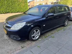 Blauw Gebruikt 2007 Opel Vectra Essentia Stationwagen | € 1.750 (Goede deal)