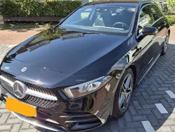 Zwart Gebruikt 2020 Mercedes A180 AMG Hatchback | € 27.900 (Eerlijke prijs)