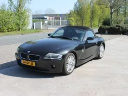 Zwart, metallic lak Gebruikt 2005 BMW Z4 Cabriolet | € 9.950 (Eerlijke prijs)