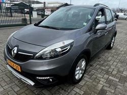 Grijs Gebruikt 2014 Renault Scénic III Expression+ MPV | € 4.795 (Eerlijke prijs)