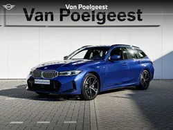 Portimao blau metallic (blauw metallic) Gebruikt 2024 BMW 330e Comfort Edition Stationwagen | € 49.900 (Super prijs)