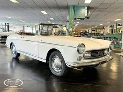 Wit Gebruikt 1963 Peugeot 404 Cabriolet | € 42.000