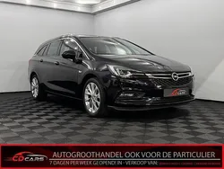 Blauw, metallic lak Gebruikt 2019 Opel Astra Innovation Stationwagen | € 12.950 (Eerlijke prijs)