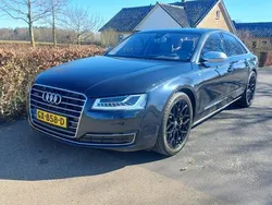 Blauw, metallic lak Gebruikt 2014 Audi A8 Proline Sedan | € 18.950